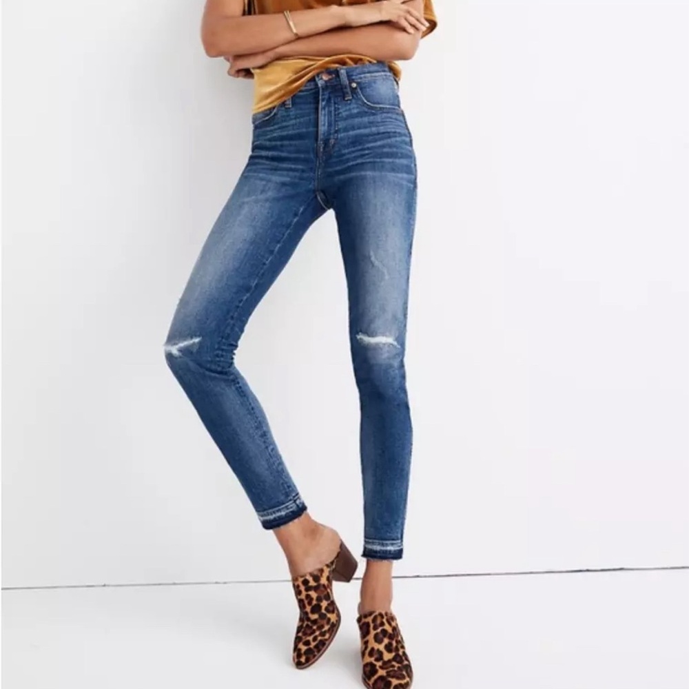 Madewell 9” distressed medium wash High Riser Skinny Skinny jeans in size 28